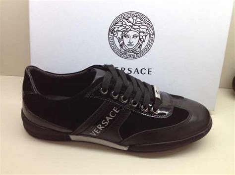 replica versace shoes china